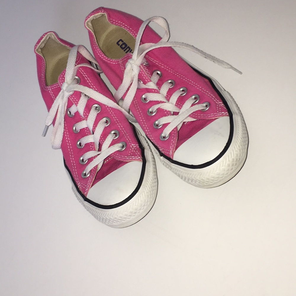 Woman’s converse